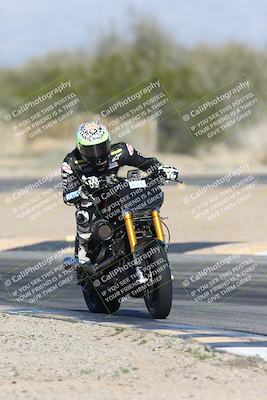 media/Jan-15-2026-Racers Edge (Thu) [[dfebeb70ab]]/2-A Group/Session 5 Turn 2/